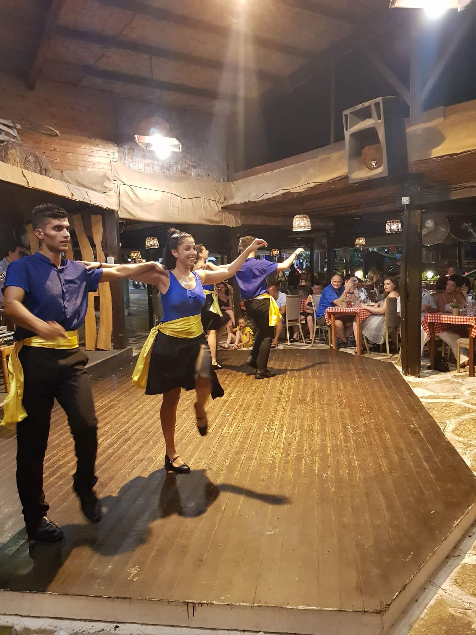 GREEK POPULAR DANCES